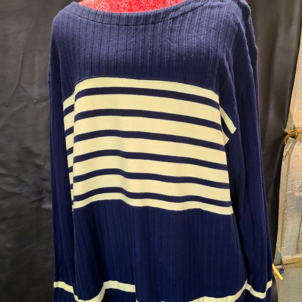 New Liz & Co. Dark blue sweater, size 1